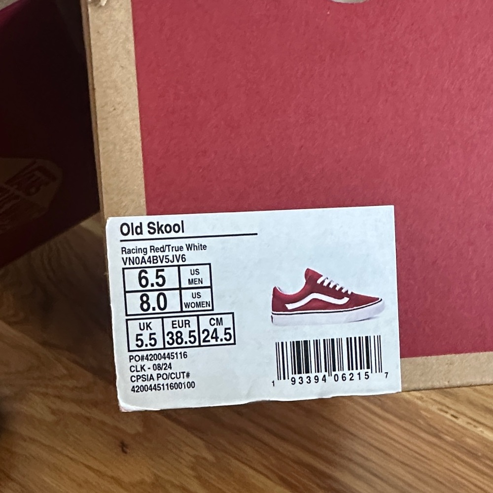 Vans Old Skool Sneakers - Red and White